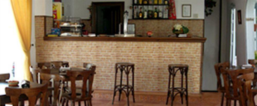 Hotel Cortijo Los Gallos Chiclana de la Frontera Exterior foto